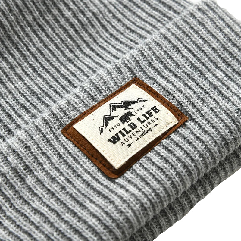 men-women-knitted-winter-vintage-retro-hat