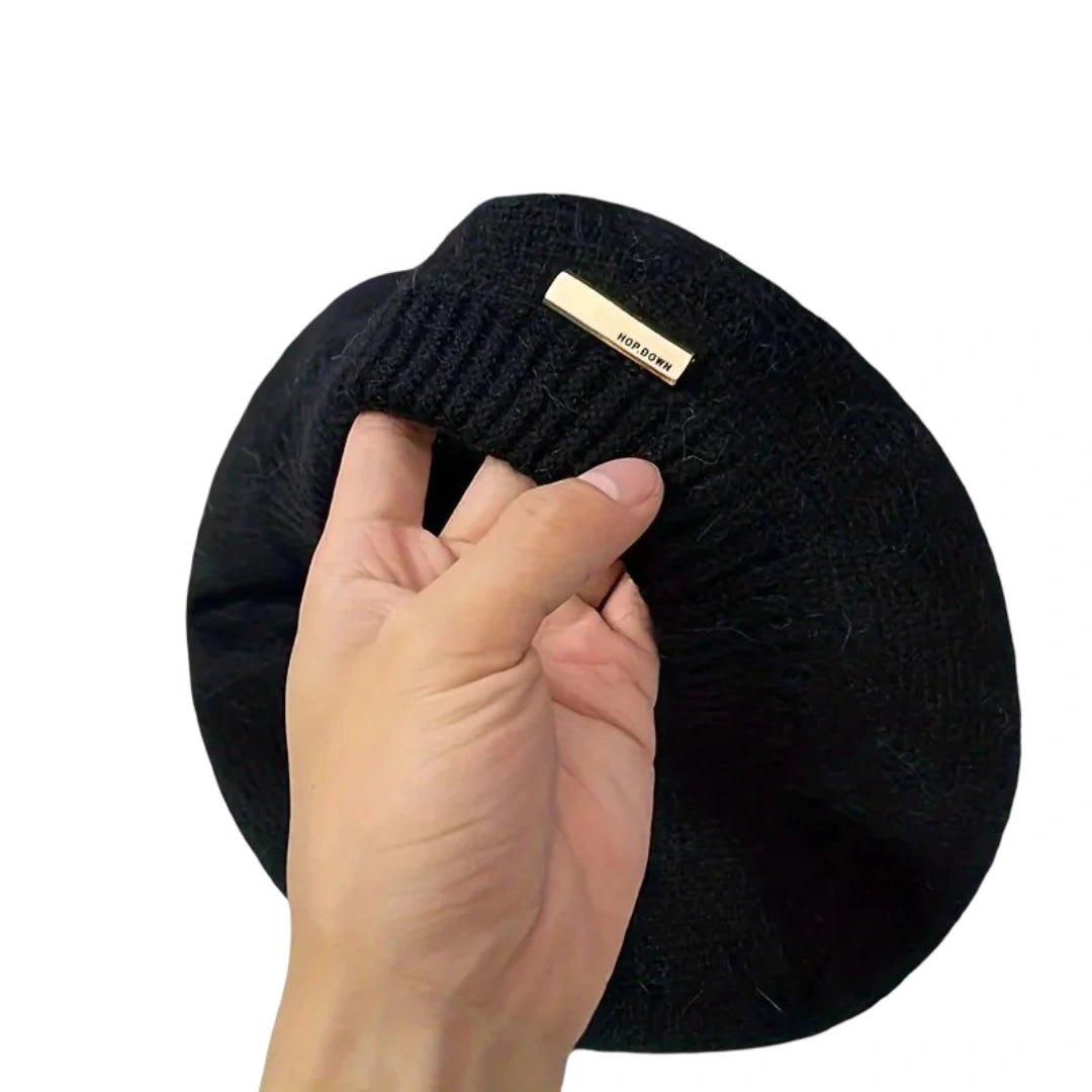 men-women-winter-vintage-parisian-hat