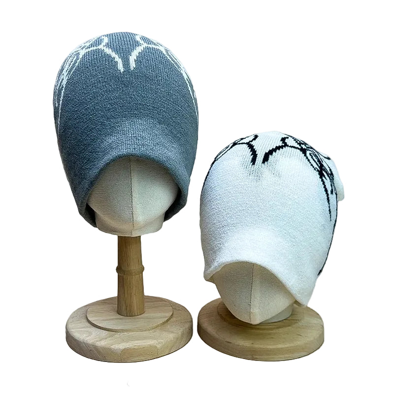 men-women-vintage-retro-graphic-warm-hat