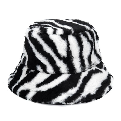 fisherman-winter-retro-animal-vintage-cap